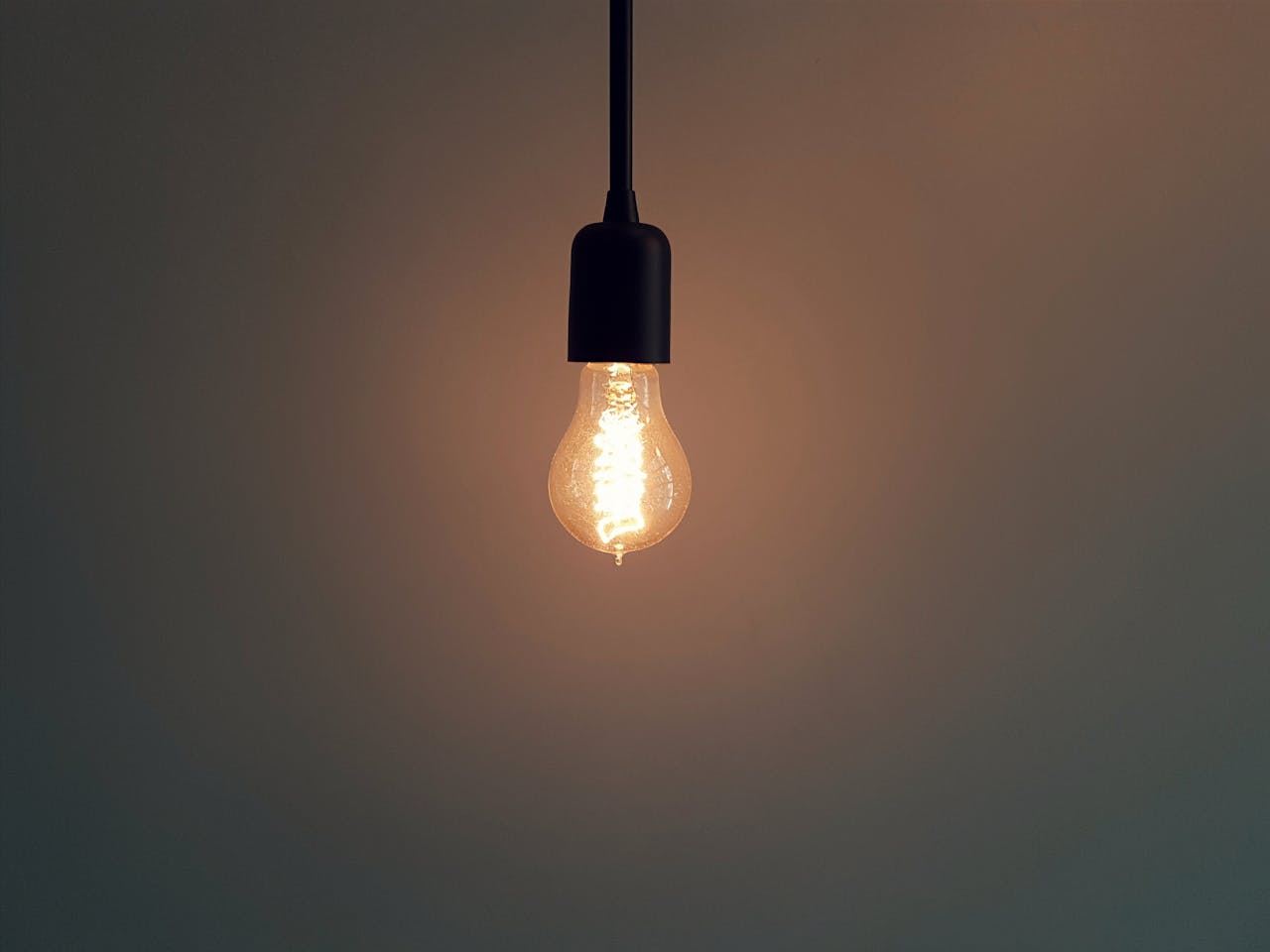 Slim licht voor precies knutselen en huiswerk: zo kies je de juiste verlichting